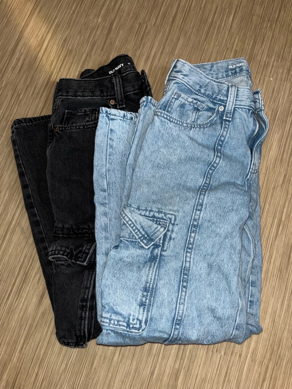 Old Navy/Art Class Light Wash & Black Cargo Jeans